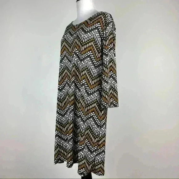 Tacera dress size L geometric Chevron 3/4 sleeve - Picture 6 of 10